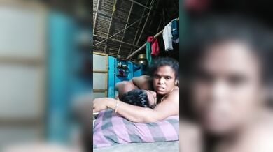 चुदासी आंटी ने पडोसी यार के साथ की नंगई