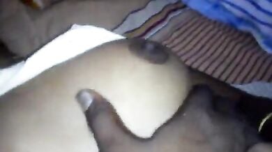 पति के पैरों की उंगलियां और उसका बड़ा लंड चूसती लज्जित बीवी