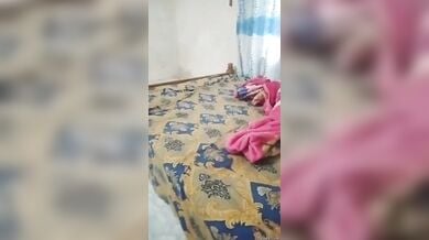 अहमद का बड़ा लंड उसकी मौसी की लड़की ले न सकी