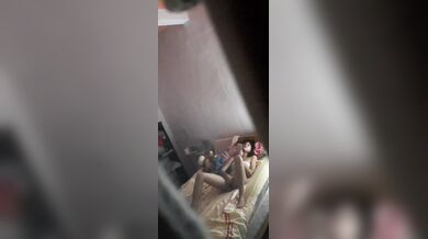 वीडियो कॉल पे मेरी रूममेट ने किया जोर जोर से हस्तमैथुन