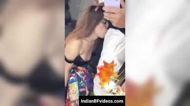 साड़ी पहनी सेक्सी माल का ब्लोजॉब वीडियो