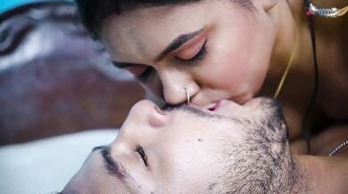 देवर भाभी जब घर पे अकेले होते है तो कुछ ऐसा माहौल होता है