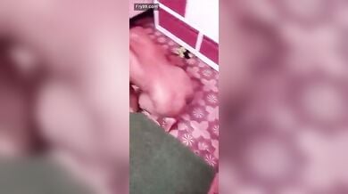 शादीशुदा औरत की यार के साथ नंगई!