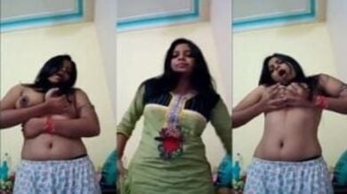 ब्रा कुर्ती उतारकर अपने बूब्स के साथ खेलती लड़की