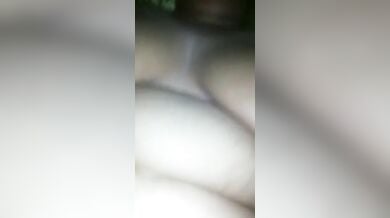 देसी मोटी औरत की चिकनी मोटी चुत को चोदने मजा