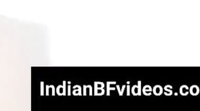 मोहसिन ने माशूका की चिकनी चूत थूककर चोदी