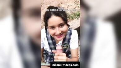 टीचर के लंड को चूस चुदी कॉलेज गर्ल खुल्ले मे