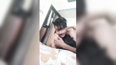 मल्लू लवर्स ने किया हॉट रोमांस हॉस्टल रूम के अंदर