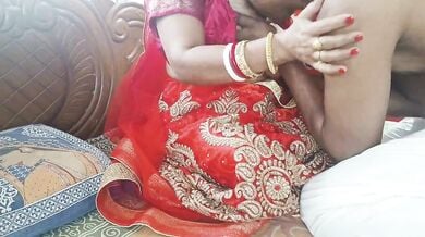 सुहागरात मे किया पति ने किया मजेदार चुदाई