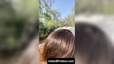 सुनसान हाईवे के किनारे अजनबी का लंड चुस्ती हॉट लड़की