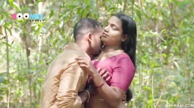साउथ इंडियन पति पत्नी का जंगल में रोमांस