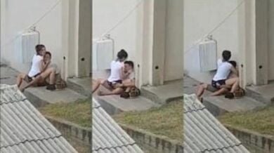 लवर्स को चोरी छिपे सेक्स करते हुए चुपके से फिल्माया