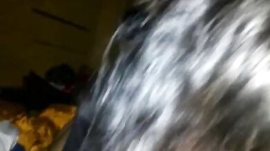 देसी विलेज भाभी ने किया देवर के साथ रोमांस और लंड की सवारी करने लगी