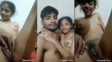 बॉयफ्रेंड ने दिखाई अपनी गर्लफ्रेंड की खूब चुदी हुई काली बुर