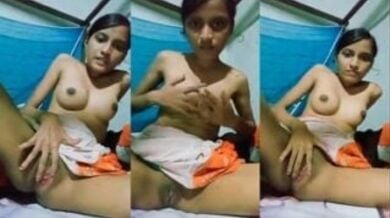 कुंवारी लड़की ने दिखाई अपनी वर्जिन चूत