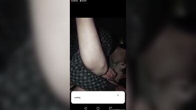 टाँगे उठाके चोदा पाकिस्तानी गर्लफ्रेंड को