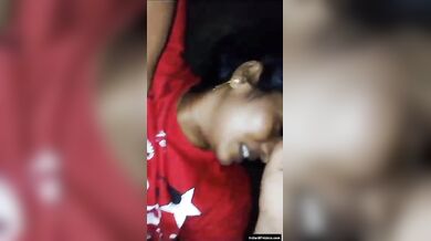 रात के अँधेरे मे गाँव की लड़की की खुल्ले मे चुदाई