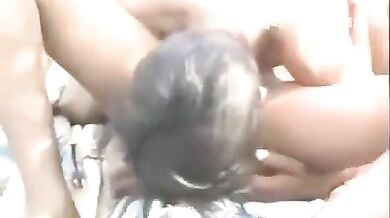 जंगल में देहातियों ने किया 69 पोज में ओरल सेक्स