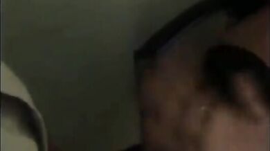 छोटे लंड वाले आदमी ने चोदी बड़ी गांड वाली औरत