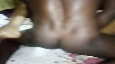 रंडी की चुत चाटके चोदा रंडी की चुत देसी लड़के ने