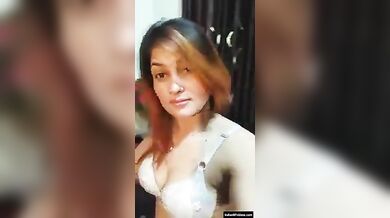 पाकिस्तानी परफेक्ट फिगर वाली रंडी का नंगा नाच