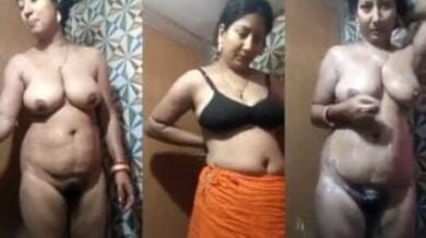 मेरी दोस्त की मां को नंगी नहाते हुए देखें