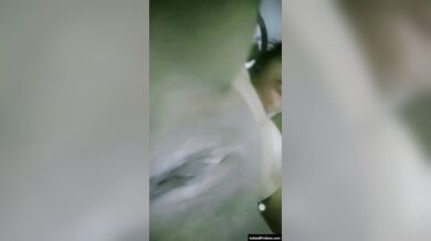 19 साल की क्यूट लड़की के औरतों जैसे बड़े-बड़े दूध और मोटी चूत