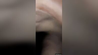 अपने बडे लंड को बीवी से चूसाकर चोदा बीवी की चिकनी चुत