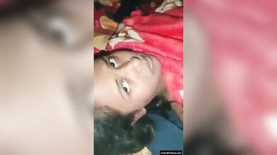 लूंगी वाले सौतेले बाप ने पैसों के बदले अपनी बेटी चुदवाई