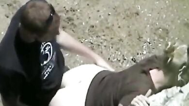 विदेसी सैलानियों ने गोआ बीच पर की चुदाई, किसीने चुपके से फिल्माई