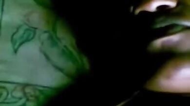 मोबाइल की शौकीन देहाती बीवी का बनाया सेक्स एमएमएस