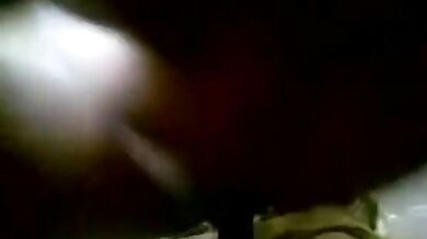 दूध से गचागच भरे पुष्ट, सुडोल स्तनों वाली बीवी ने चोदा लंड