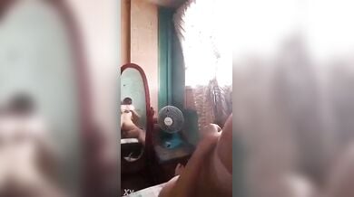 मणिपुरी लवर्स ने बनाया हॉट सेक्स टेप!