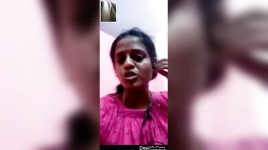 आंटी ने वीडियो कॉल पर दिखाई चूचियां