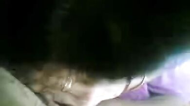 पति के लंड और आंड को चुमती चाटती बीवी