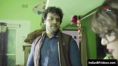 प्रिंसिपल मैडम के संग स्टूडेंट्स ने किया फोरसम सेक्स