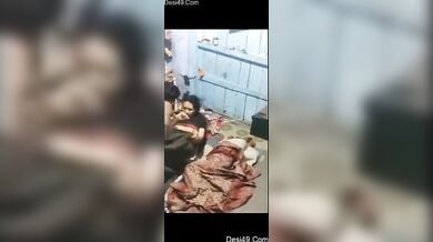 पति पत्नी की चुदाई किसी ने चुपके से फिल्माई