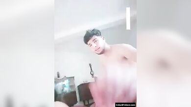 सेक्सी चाची की गांड की चुदाई की जवान भतीजे ने