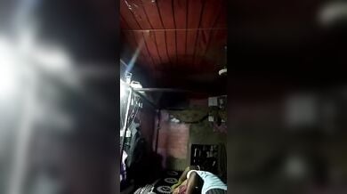 गाँव की हॉट मामी ने लंड डलवाया सूखी बुर में