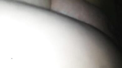 सेक्सी चूतवाली पाकिस्तानी कामवाली को चोदा मालिक ने