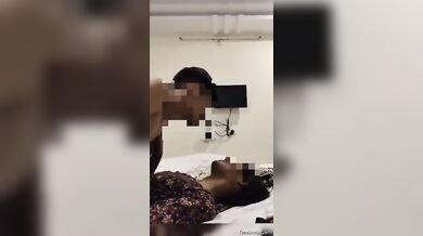 ओयो होटल में दोनों पांव ऊपर उठाकर चुदती मल्लू गर्लफ्रेंड