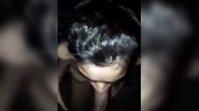 छोटी बहन ने बाथरूम में भाई का लंड चूसा