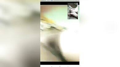 वीडियो कॉल पर हस्तमैथुन दिखाकर आंटी ने लड़के का मुठ निकाल डाला