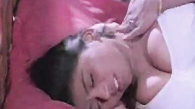 सुडौल स्तनों वाली मल्लू औरत की अतिउत्तेजक कामक्रीड़ा