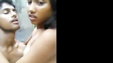 थर्टी फर्स्ट की रात से चुदाई करते 5 इंडियन प्रेमी जोड़े