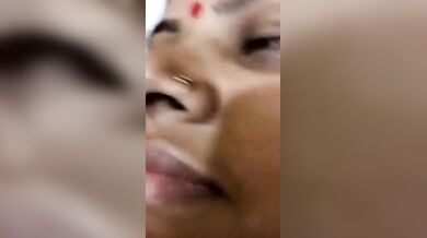 बेंकवाली बिहारी मेडम का बुर चुदाई – हॉट हनीमून सेक्स