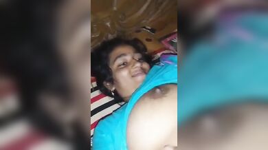 भाभी के बूब्स के विटामिन खाये पड़ोस के आदमी ने