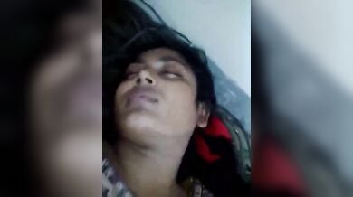 बंगाली मुस्लिम गर्ल ने पेनफुल सेक्स किया