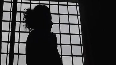 जवान बीवी की पीड़ा – बूढ़े पति का लंड खड़ा नहीं हुआ