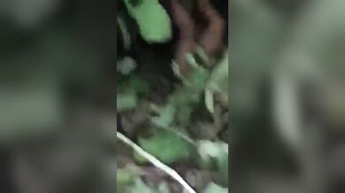 आसाम के जंगल में 3, 4 लफंगों ने चोदी एक देहाती लौंडी